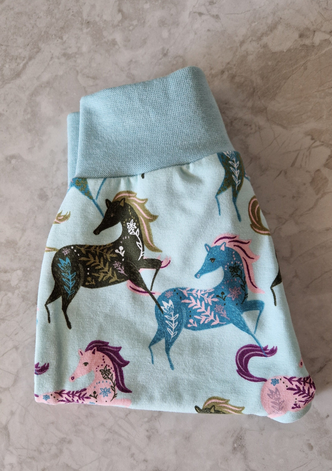 Newborn turquoise unicorn Harems