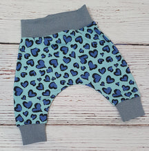 Load image into Gallery viewer, 0-3m Blue leopard heart Harems