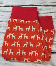 Load image into Gallery viewer, 3-6m Red/orange and white Deer Harems with red Cuffs