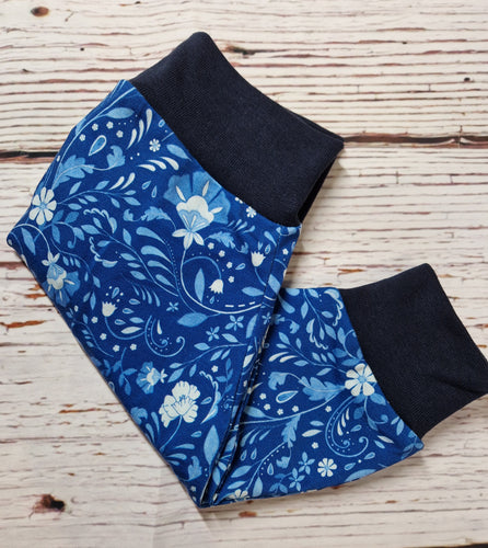 0-3m blue floral with Navy blue cuffs